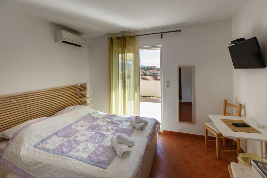 Apartments Maris 라브 외부 사진